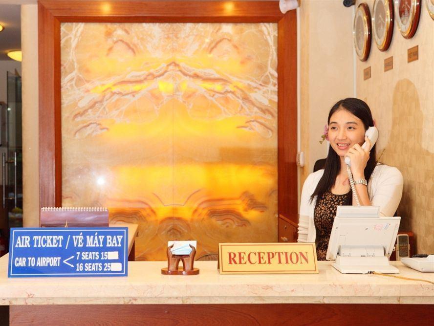 เร้ด รูบี้ โฮเต็ล เบน ตาห์น Hotel โฮจิมินห์ซิตี้ ภายนอก รูปภาพ