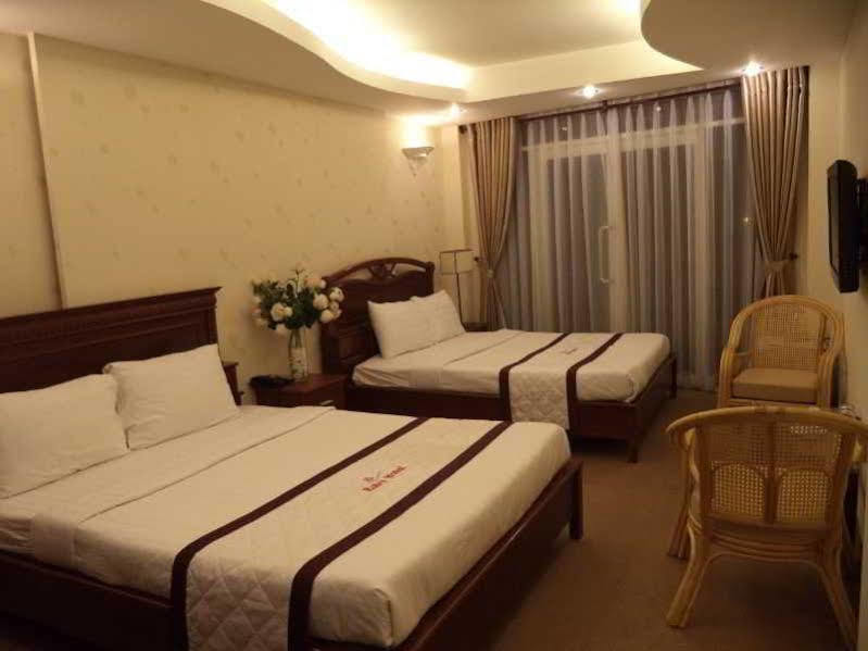 เร้ด รูบี้ โฮเต็ล เบน ตาห์น Hotel โฮจิมินห์ซิตี้ ภายนอก รูปภาพ
